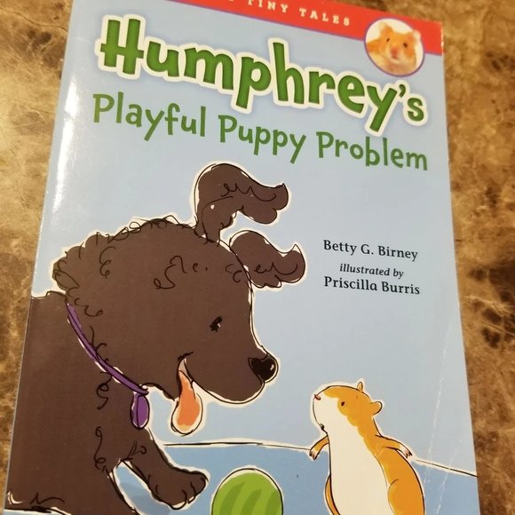 Humphrey's Playful Puppy Problem Book - Picture 1 of 5